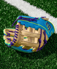Winter 2025 A2000 1750SS 12.5” Outfield Baseball Glove