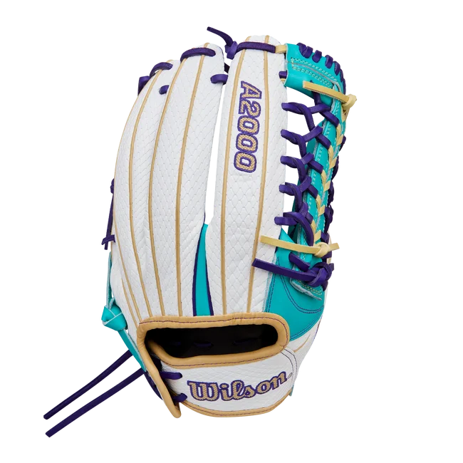 Winter 2025 A2000® T125SS 12.5” Outfield Fastpitch Softball Glove