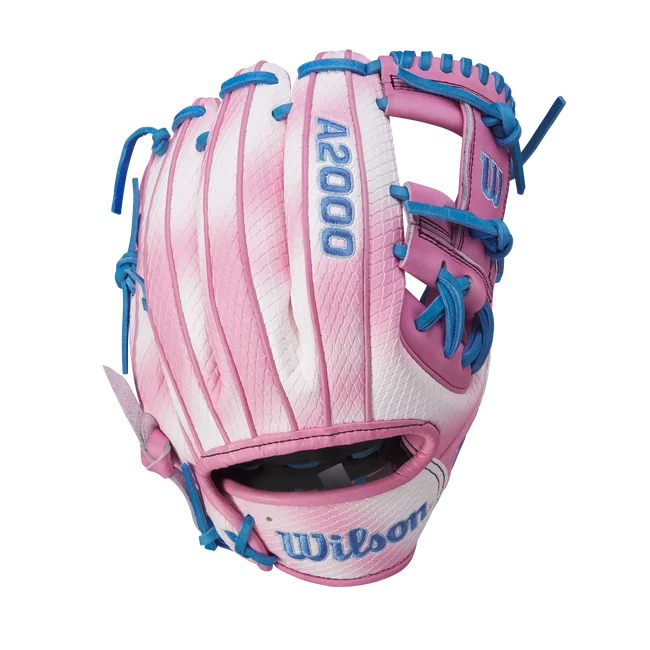 2024 Omaha Candy Clouds A2000 1786SS 11.5” Infield Baseball Glove